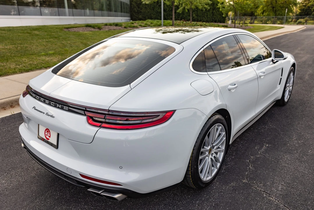 2017 Porsche 971 Panamera Turbo - Image 25 of 31