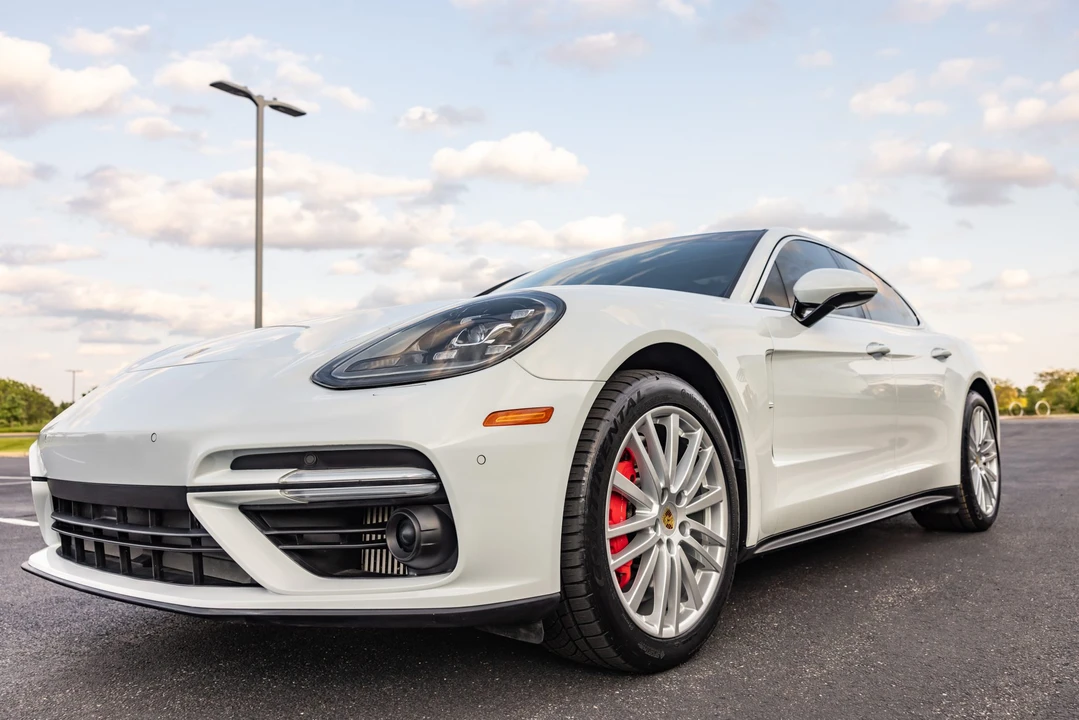 2017 Porsche 971 Panamera Turbo - Image 7 of 31