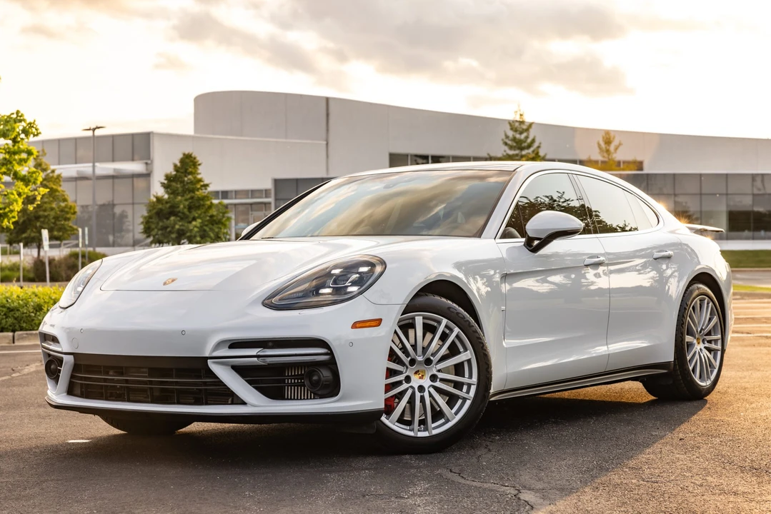 2017 Porsche 971 Panamera Turbo - Image 6 of 31