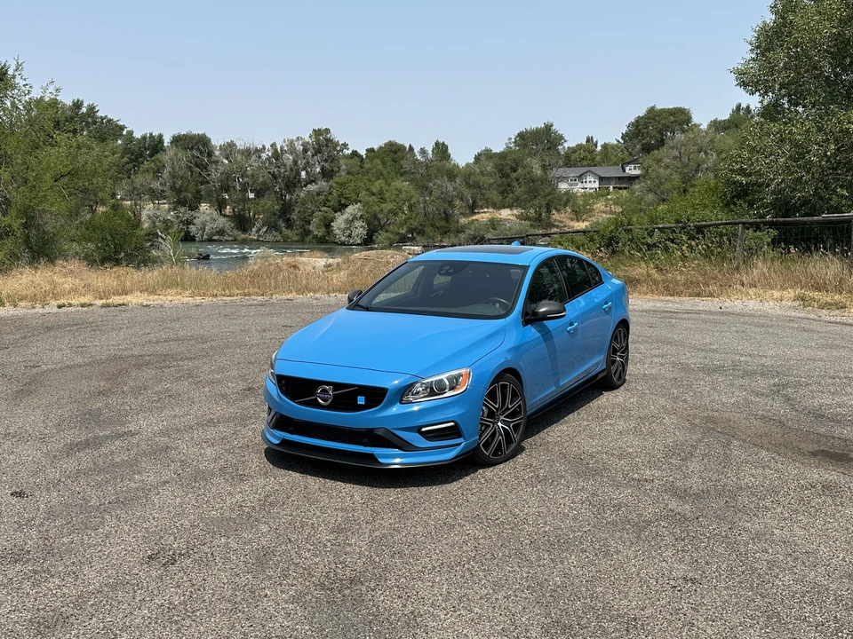 2018 Volvo S60 2nd Gen - Image 5 of 31