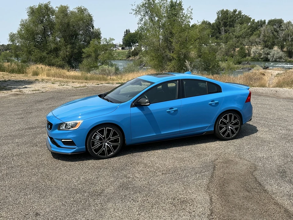 2018 Volvo S60 2nd Gen - Image 8 of 31