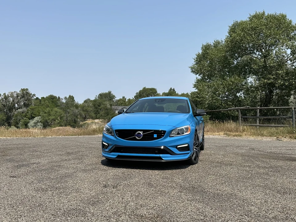 2018 Volvo S60 2nd Gen - Image 15 of 31