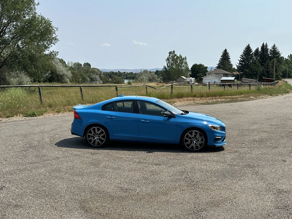 2018 Volvo S60 2nd Gen - Image 25 of 31