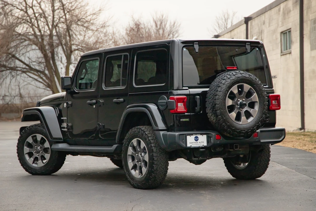 2021 Jeep JL Wrangler - Image 3 of 31