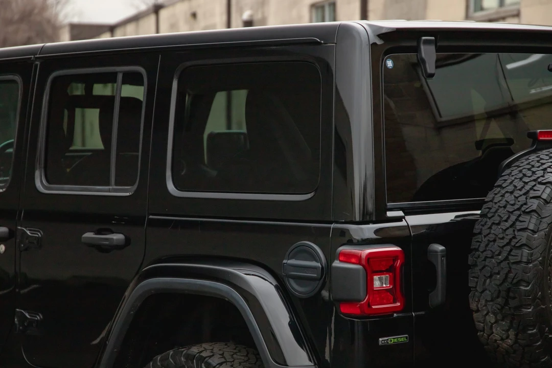 2021 Jeep JL Wrangler - Image 31 of 31