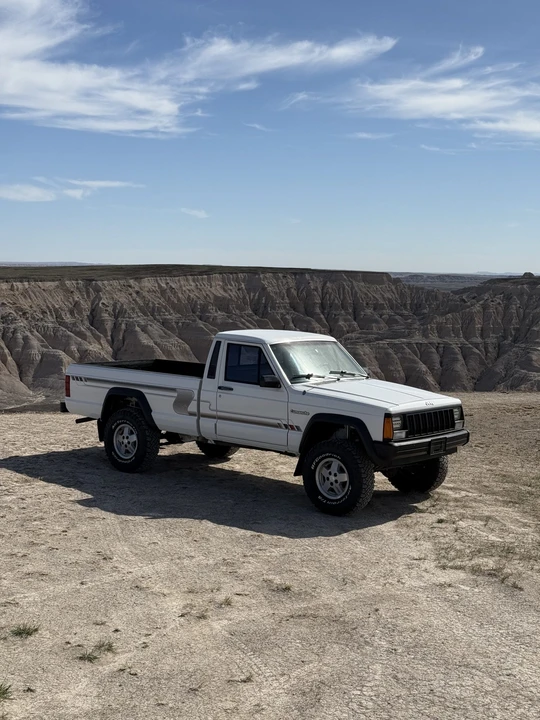1989 Jeep Comanche - Image 10 of 31