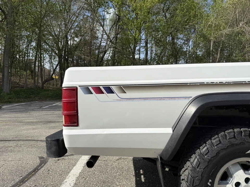 1989 Jeep Comanche - Image 27 of 31