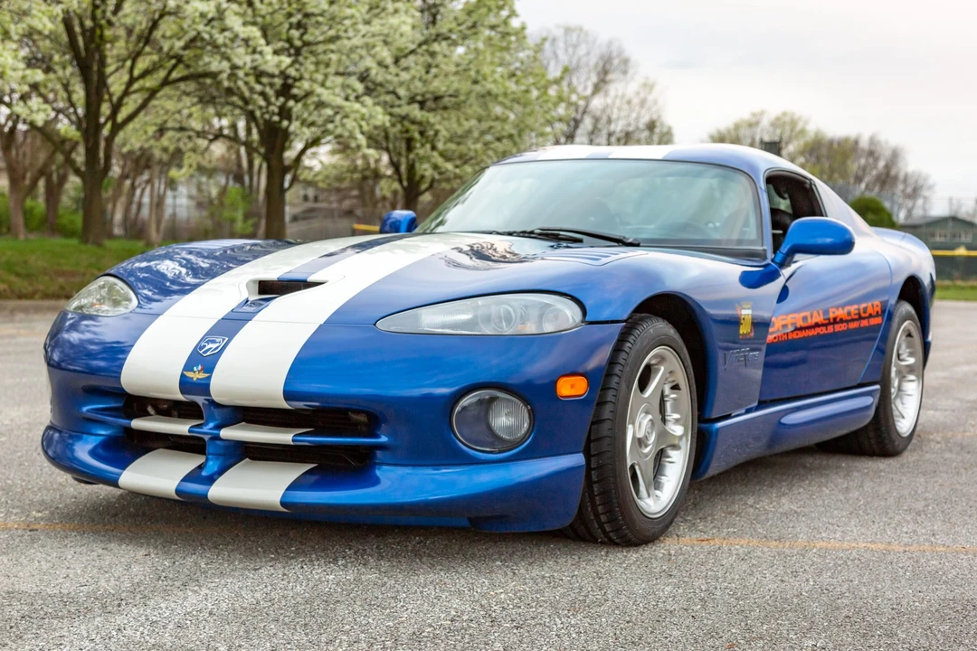 1996 Dodge Viper GTS 2nd Gen - Image 2 of 31