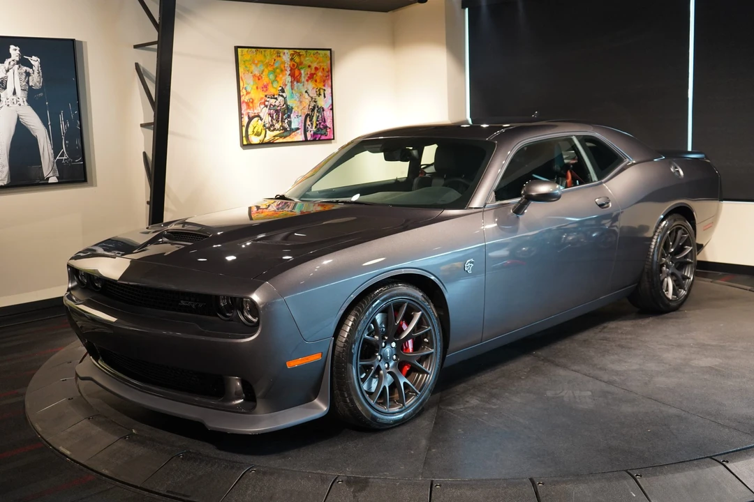 2015 Dodge Challenger SRT Hellcat 3rd Gen - Image 2 of 31