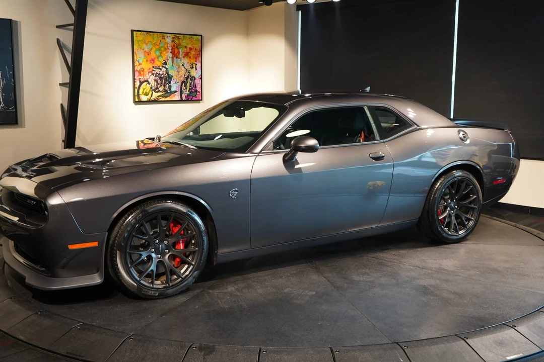 2015 Dodge Challenger SRT Hellcat 3rd Gen - Image 20 of 31
