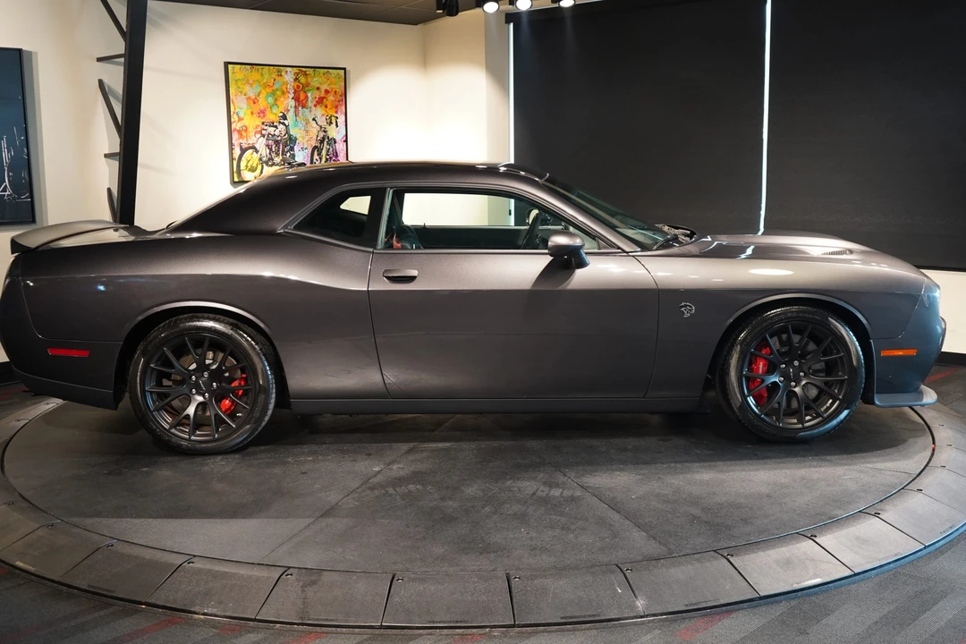 2015 Dodge Challenger SRT Hellcat 3rd Gen - Image 7 of 31