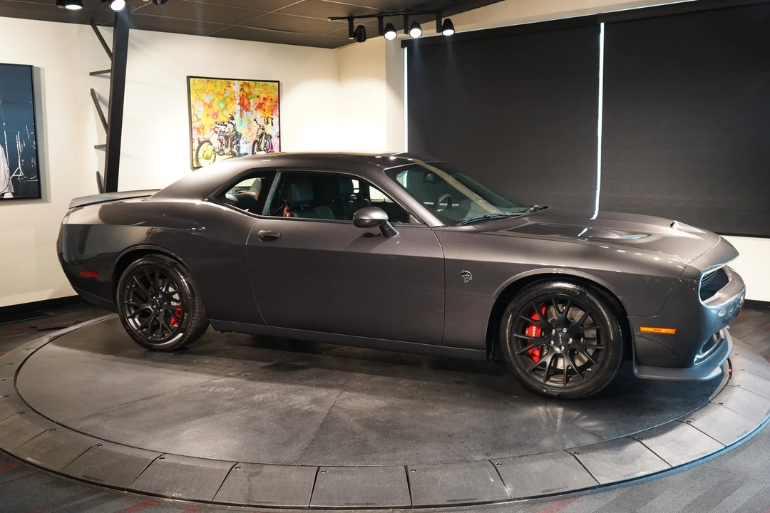 2015 Dodge Challenger SRT Hellcat 3rd Gen - Image 6 of 31
