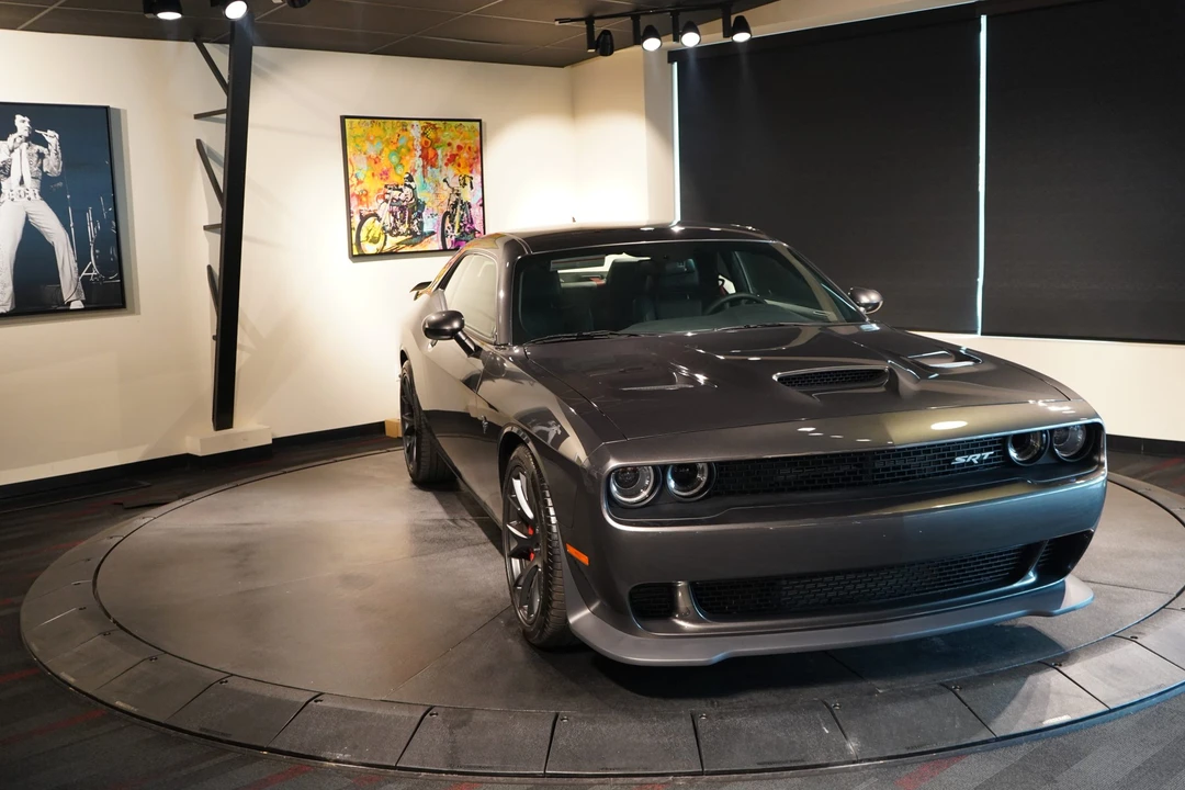2015 Dodge Challenger SRT Hellcat 3rd Gen - Image 4 of 31