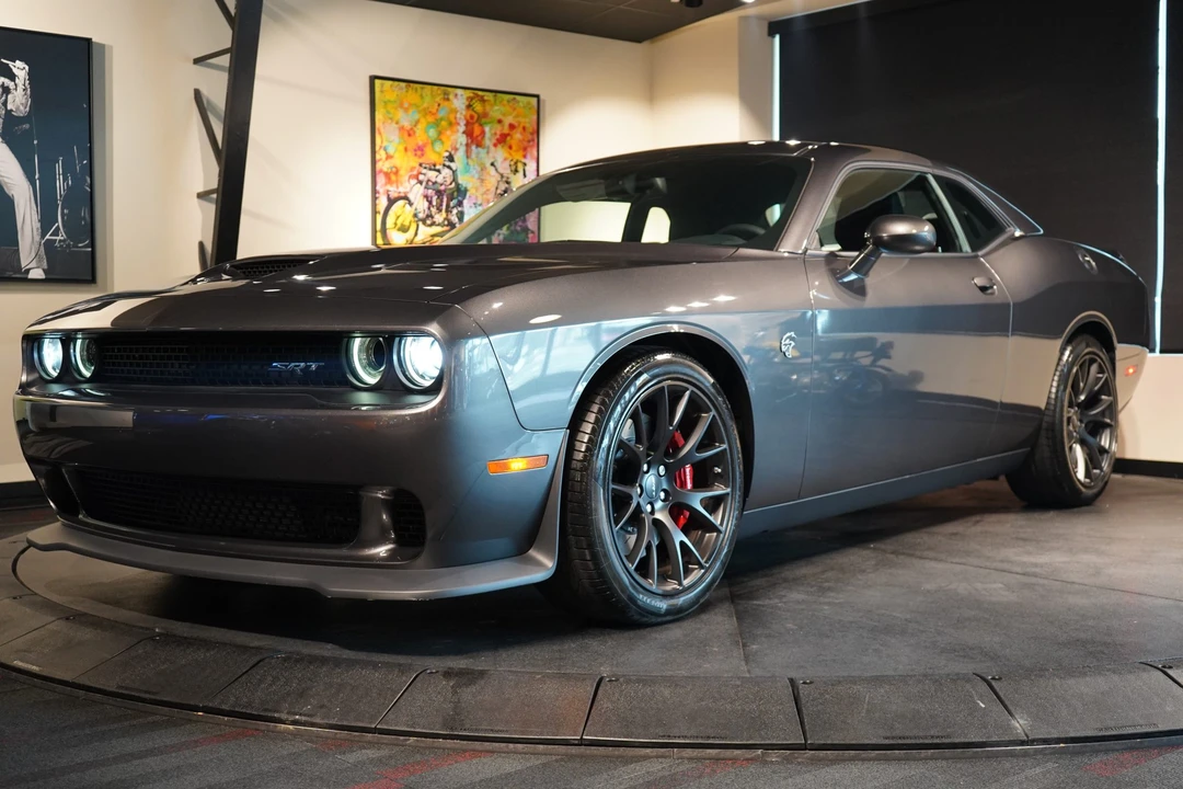 2015 Dodge Challenger SRT Hellcat 3rd Gen - Image 22 of 31