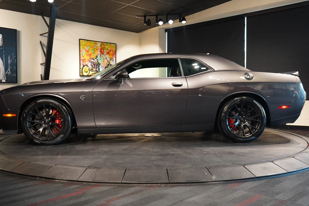 2015 Dodge Challenger SRT Hellcat 3rd Gen - Image 18 of 31