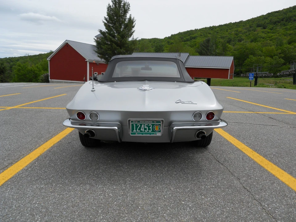 1965 Chevrolet Corvette C2 - Image 9 of 31
