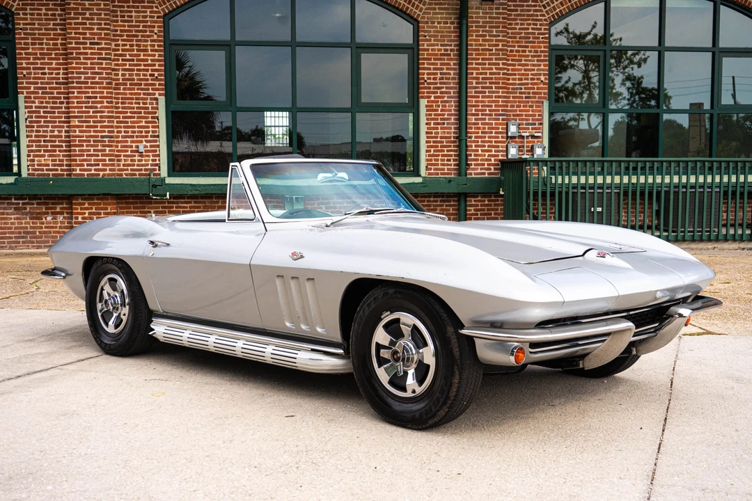 1966 Chevrolet Corvette C2 - Image 1 of 31