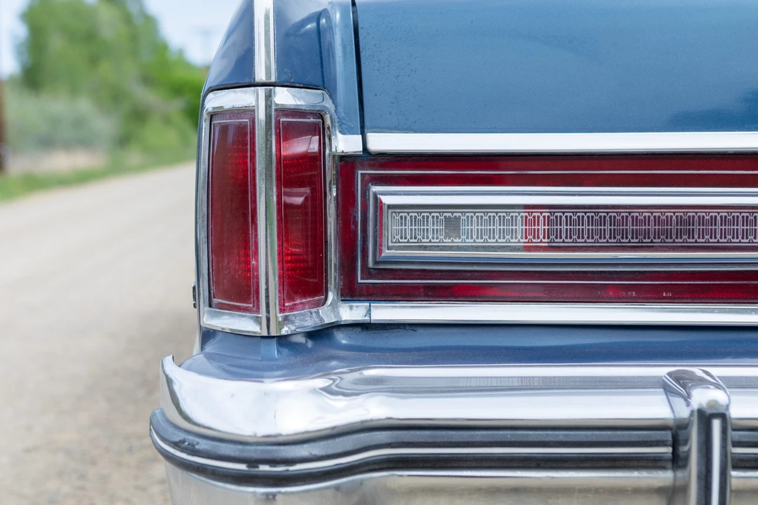 1975 Lincoln Continental 5th Gen - Image 30 of 31