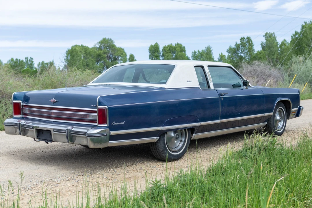 1975 Lincoln Continental 5th Gen - Image 6 of 31