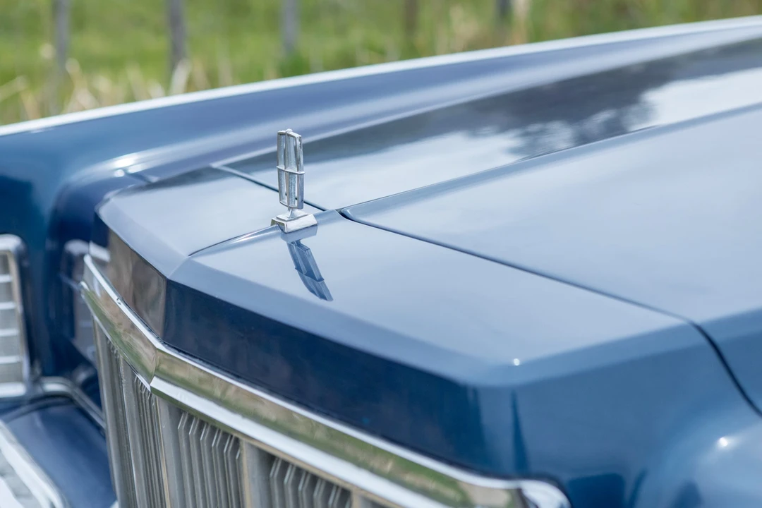 1975 Lincoln Continental 5th Gen - Image 18 of 31