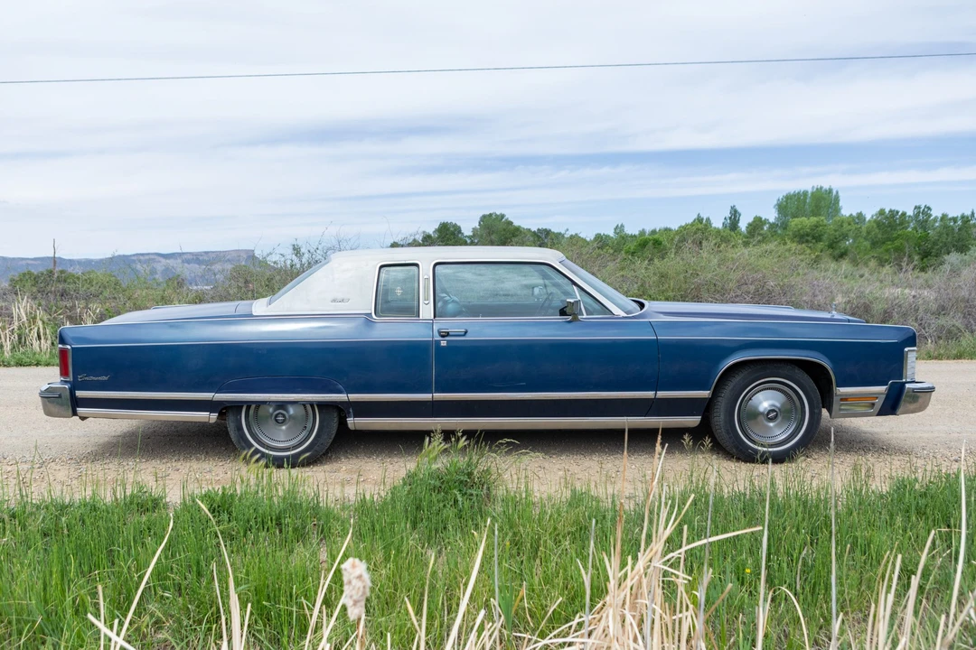 1975 Lincoln Continental 5th Gen - Image 5 of 31