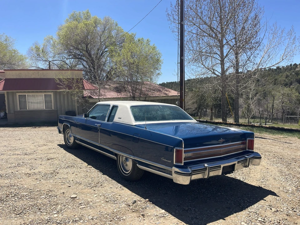 1975 Lincoln Continental 5th Gen - Image 9 of 31