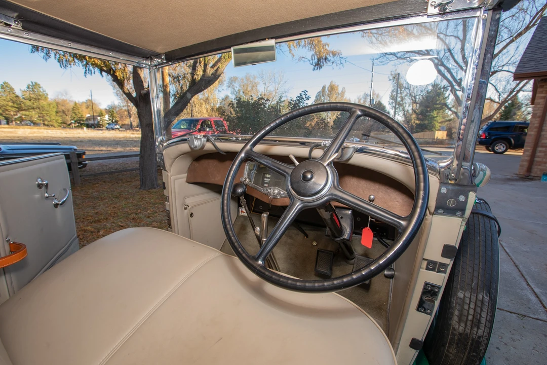 1929 Auburn Eight - Image 26 of 31