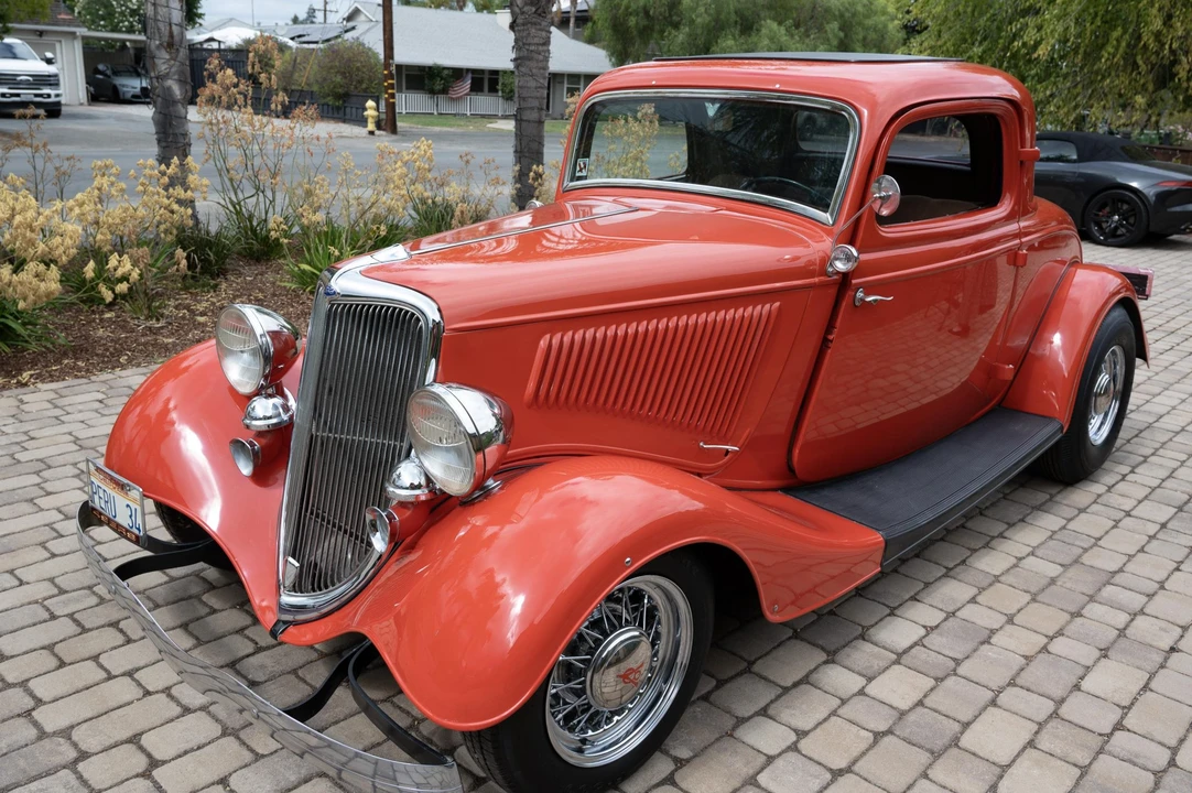 1934 Ford Model 18 & 40 - Image 4 of 31