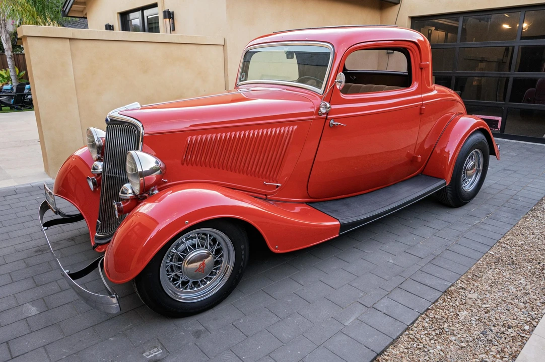 1934 Ford Model 18 & 40 - Image 2 of 31