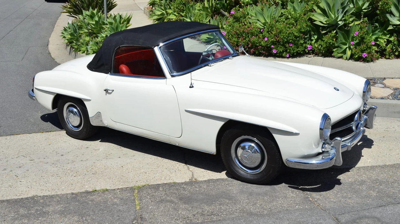1957 Mercedes-Benz 190 SL - Image 11 of 31