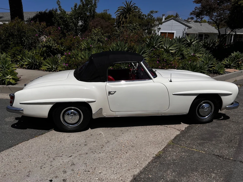 1957 Mercedes-Benz 190 SL - Image 10 of 31