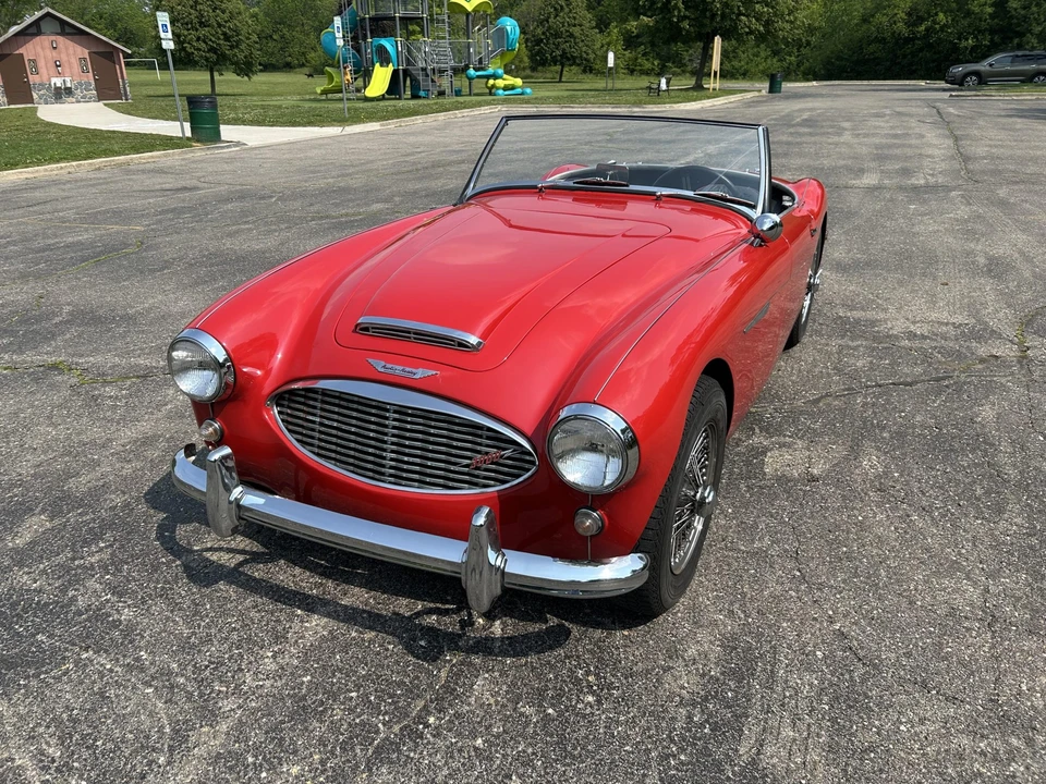 1960 Austin-Healey 3000 Mark I - Image 2 of 31