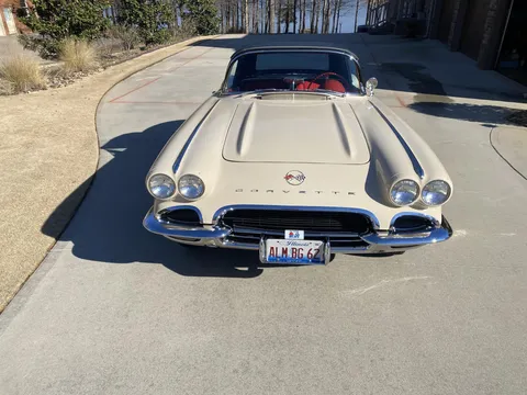 1962 Chevrolet Corvette C1 - Image 2 of 31