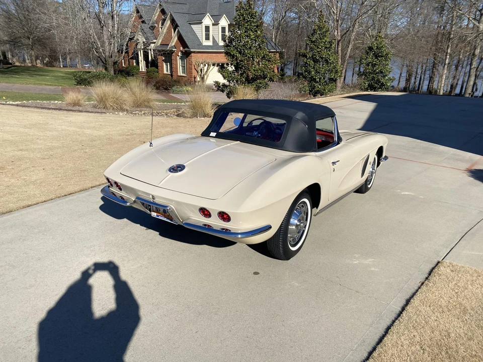 1962 Chevrolet Corvette C1 - Image 10 of 31