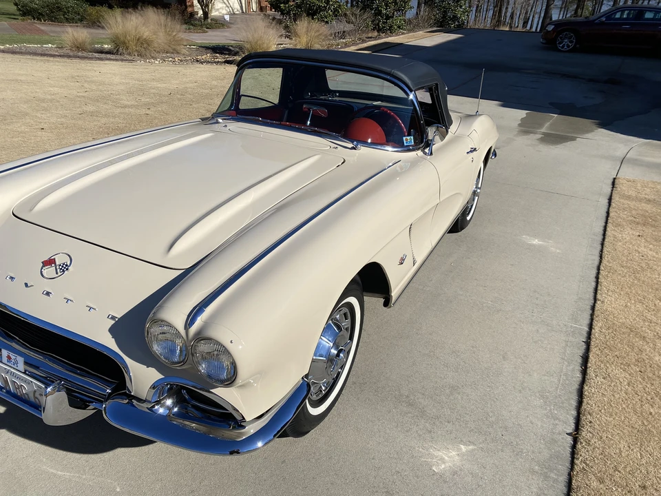 1962 Chevrolet Corvette C1 - Image 13 of 31