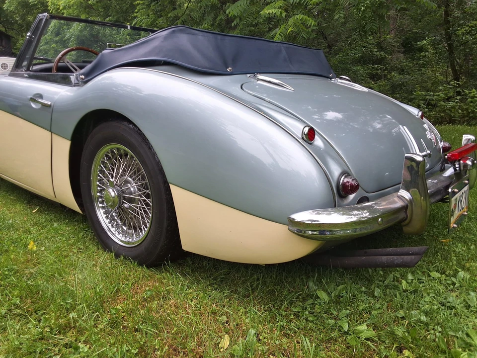 1963 Austin-Healey 3000 Mark II - Image 16 of 31