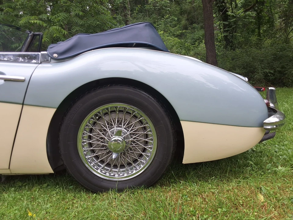 1963 Austin-Healey 3000 Mark II - Image 15 of 31