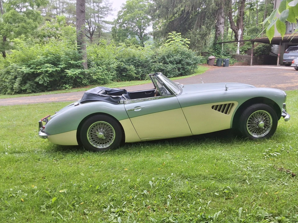 1963 Austin-Healey 3000 Mark II - Image 8 of 31