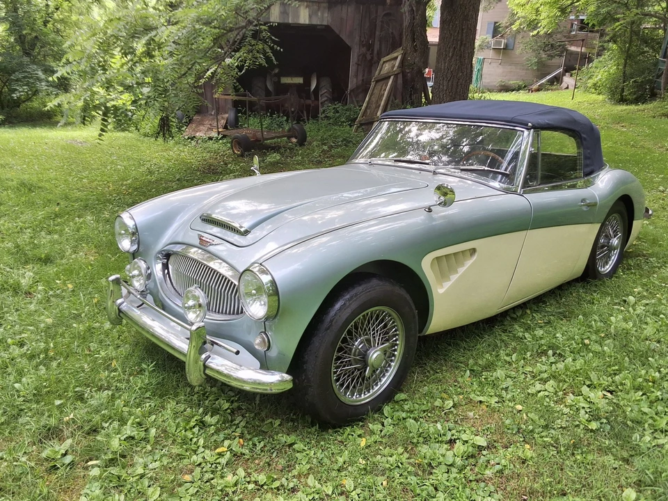 1963 Austin-Healey 3000 Mark II - Image 2 of 31