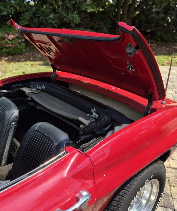 1963 Chevrolet Corvette C2 - Image 17 of 31