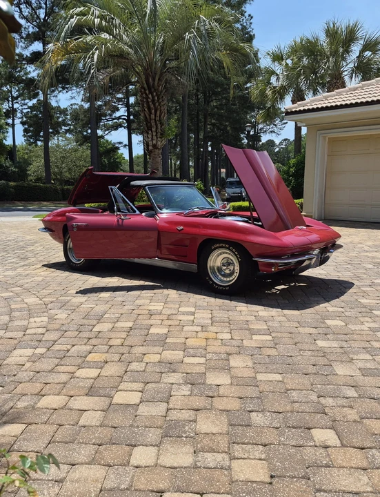 1963 Chevrolet Corvette C2 - Image 18 of 31