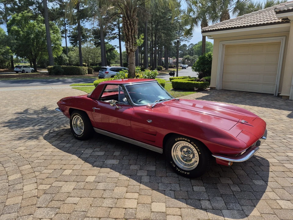 1963 Chevrolet Corvette C2 - Image 10 of 31