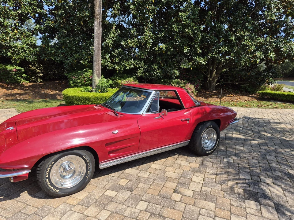 1963 Chevrolet Corvette C2 - Image 11 of 31