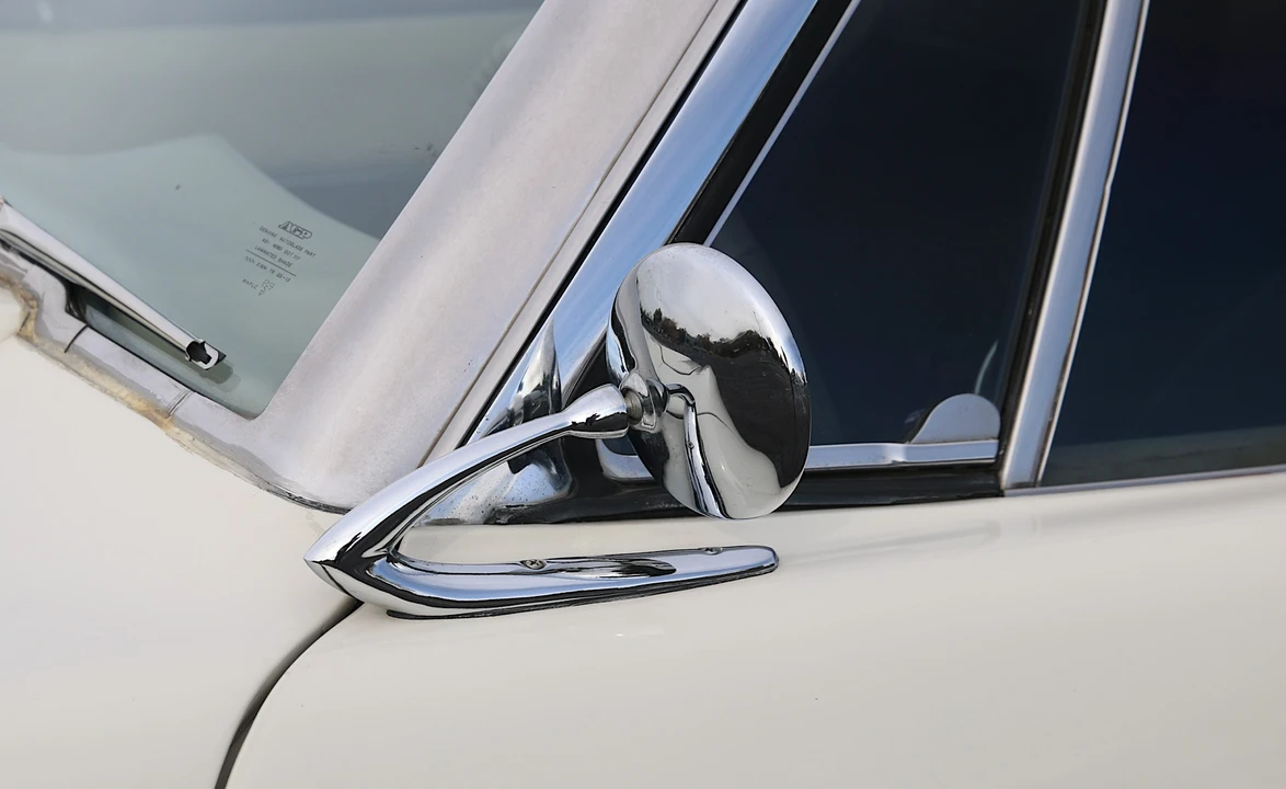 1963 Studebaker Avanti - Image 24 of 31
