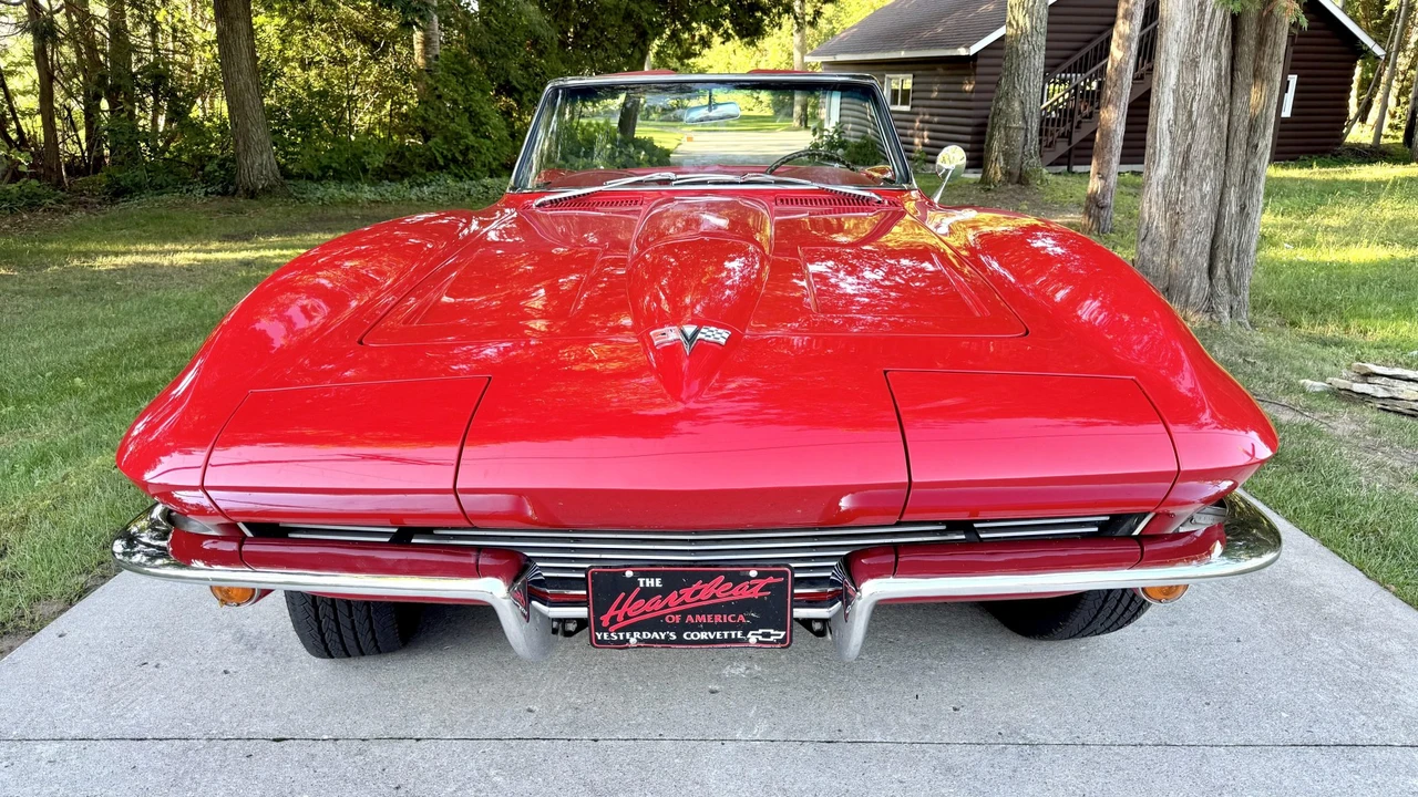 1964 Chevrolet Corvette C2 - Image 15 of 31