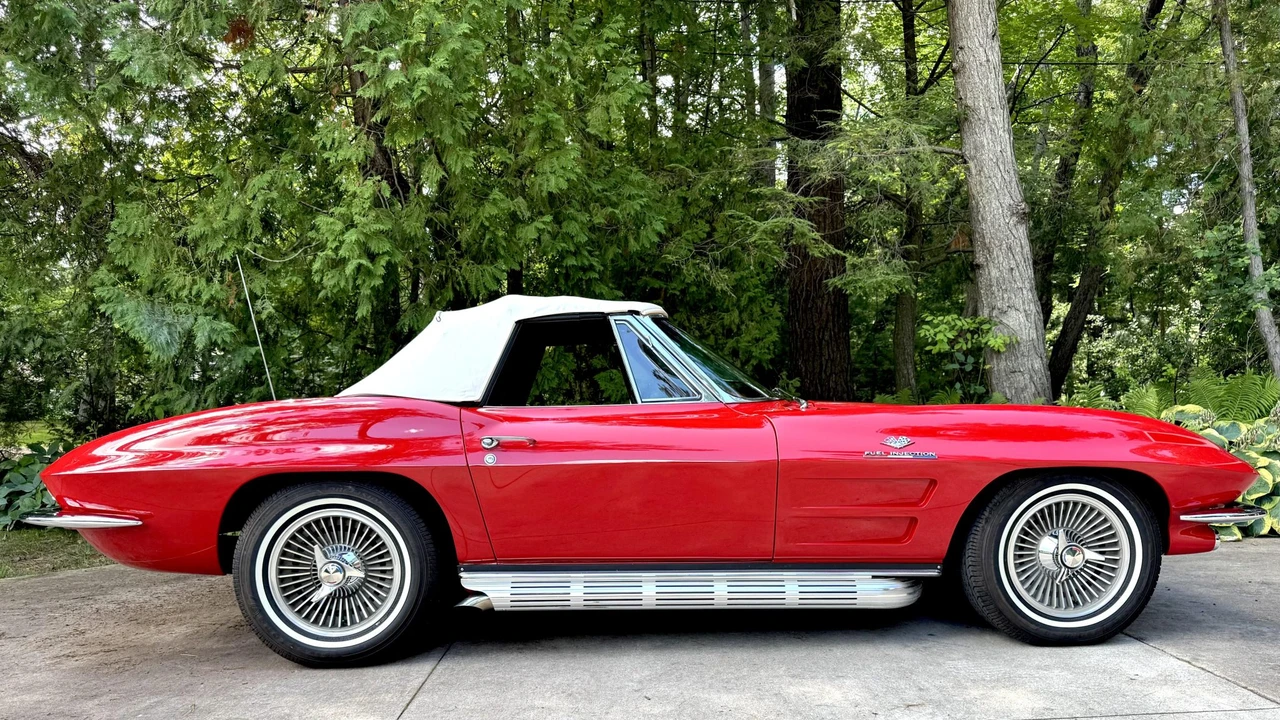 1964 Chevrolet Corvette C2 - Image 27 of 31