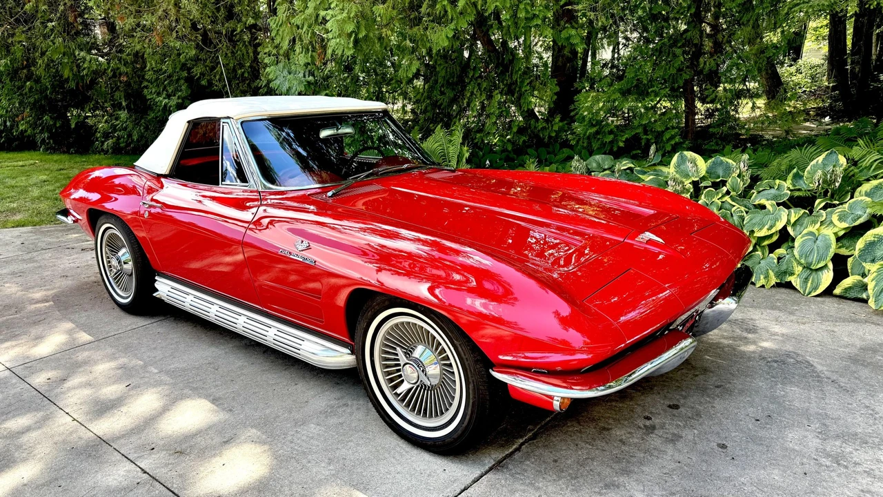 1964 Chevrolet Corvette C2 - Image 24 of 31