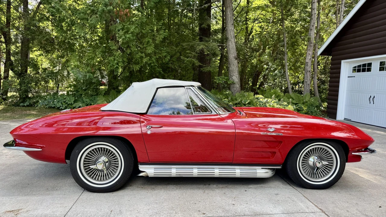 1964 Chevrolet Corvette C2 - Image 26 of 31