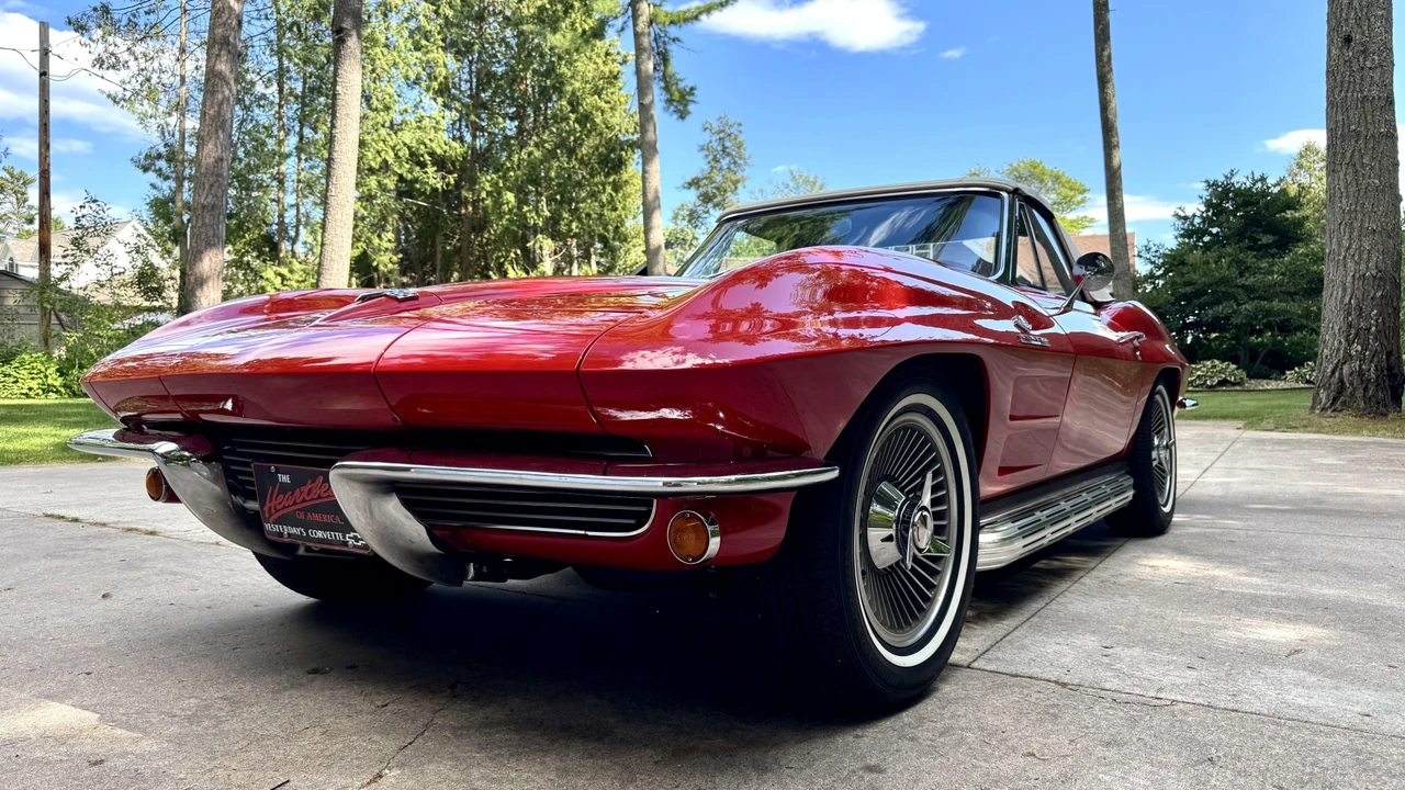 1964 Chevrolet Corvette C2 - Image 21 of 31