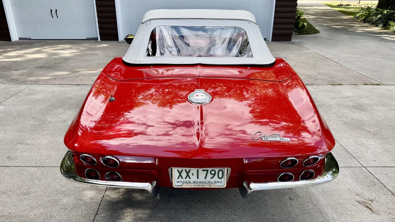 1964 Chevrolet Corvette C2 - Image 30 of 31